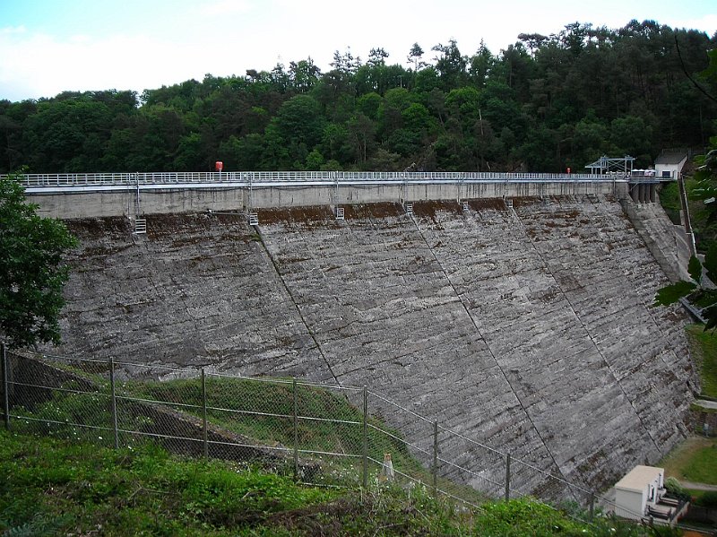 2011-05-12 11 Barrage de Guerledan On est venu pour lui.JPG
